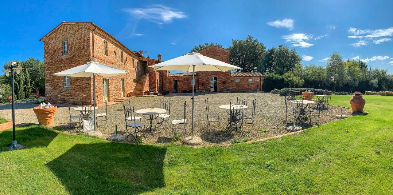 Casale Cardini Guest House Foiano Della Chiana Exterior foto